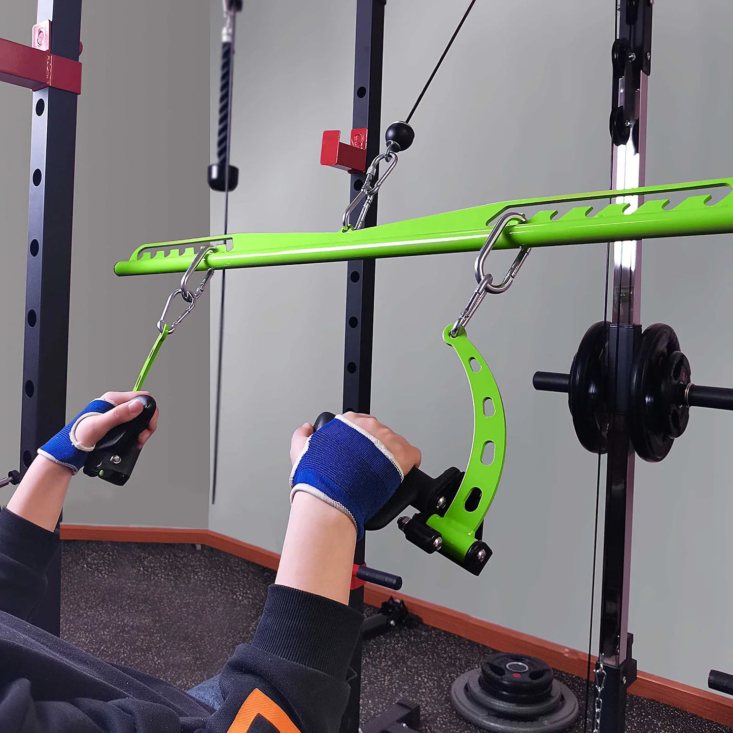 Adjustable Lat Pulldown Bar